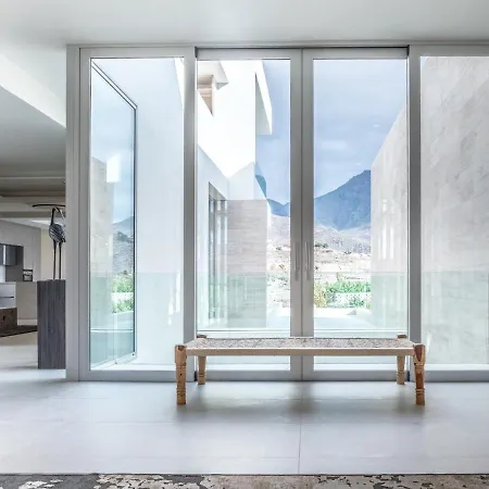 95, Lujo Y Piscina Infinity Villa