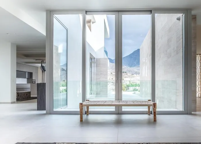 95, Lujo Y Piscina Infinity Villa