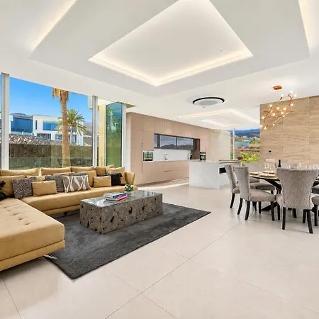 95, Lujo Y Piscina Infinity Villa Costa Adeje (Tenerife)